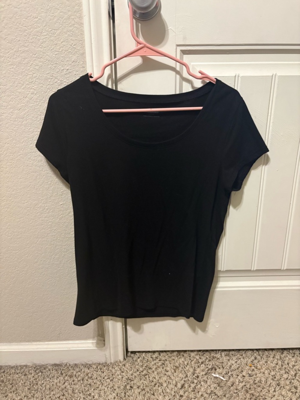 No Boundaries Black Scoop Neck Short Sleeve Tee